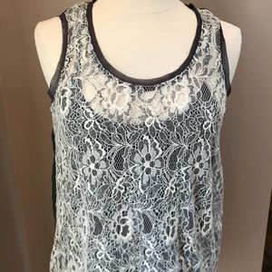 Simply Vera Wang dark gray, lace tank